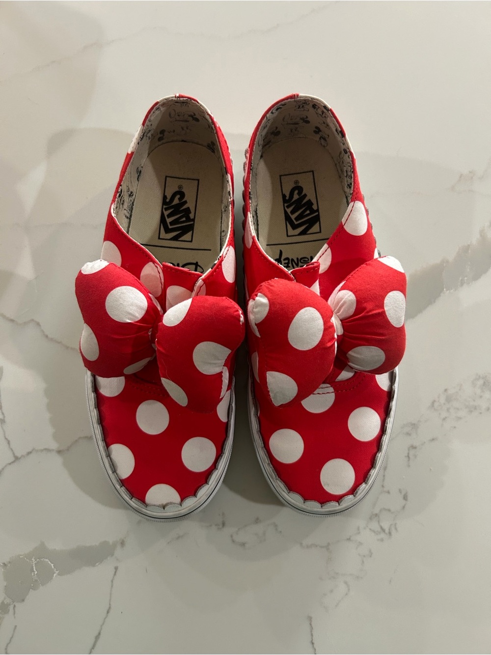 Women’s *Minnie Mouse* Vans